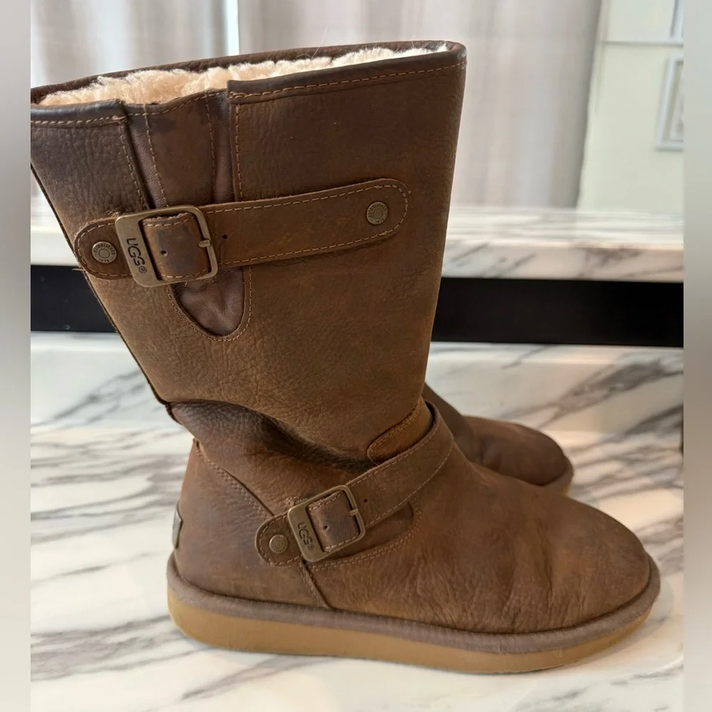 Ugg Sutter Boot - Picture 1 of 13